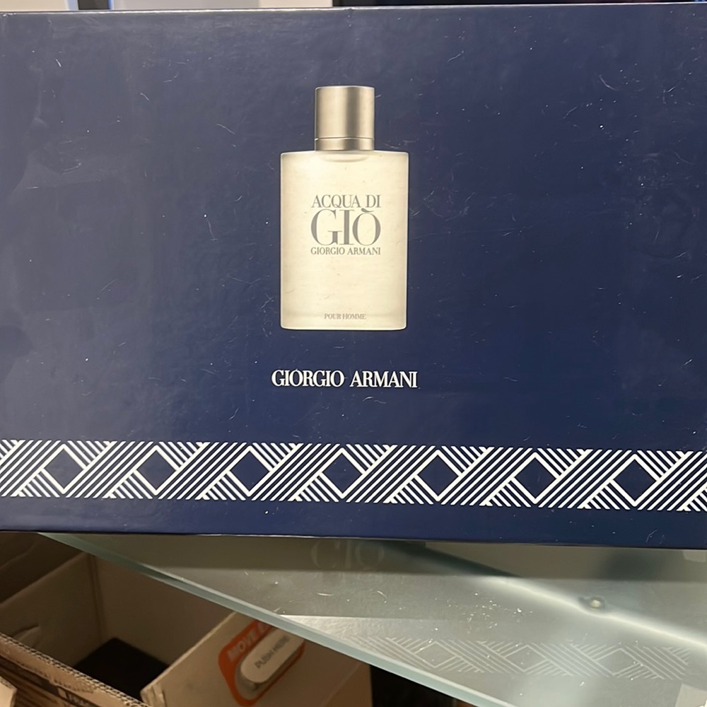 Acqua Di Gio Homme EDT Set 100 ml + Towel